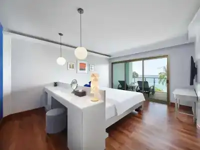 Homm Bliss Southbeach Patong - 12