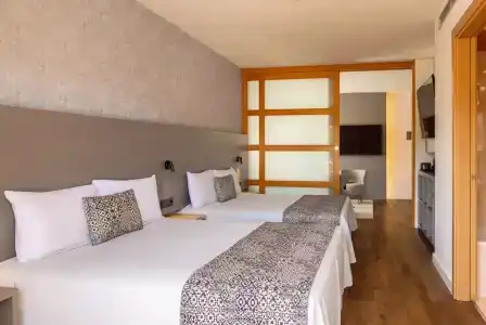Golden Bahía de Tossa & Spa 4* Sup. - 65