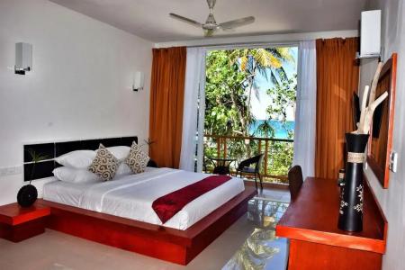 Athiri Beach Maldives - 3