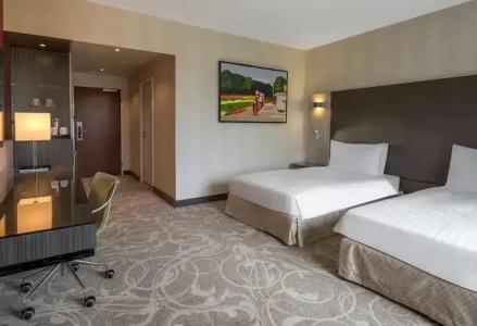 Hilton Geneva and Conference Centre - 36