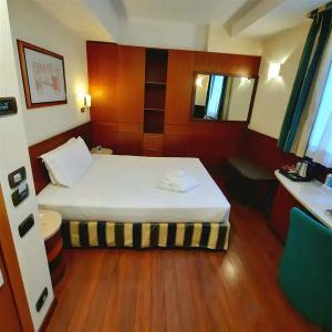 Mirage Sure Hotel Collection by Best Western - 62
