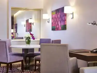 Mercure Dubai Barsha Heights Suites - 45