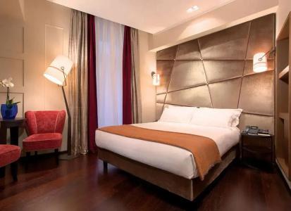 Stendhal Luxury Suites - 41