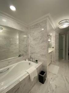The Ritz-Carlton, - 47