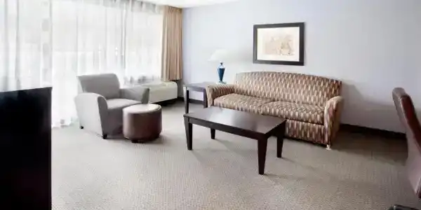 Comfort Inn & Suites San Antonio Airport - 43