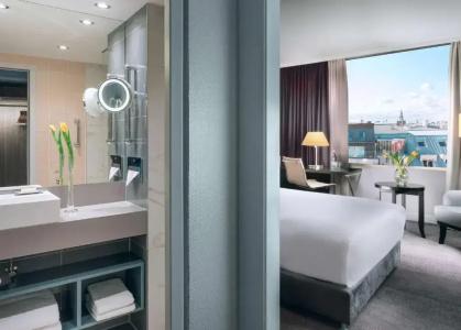 Hilton Prague Old Town - 12