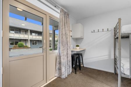 Christchurch Top 10 Holiday Park - 79