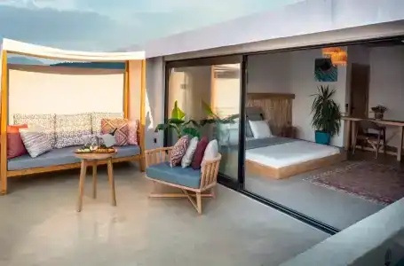 Harbour suites - 61
