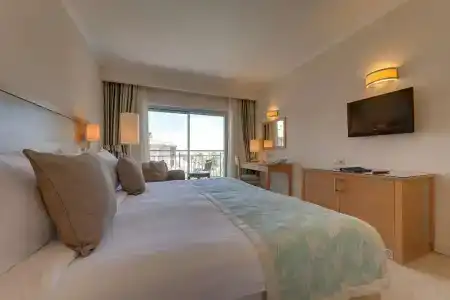 Radisson Blu Resort & Spa Cesme - 67