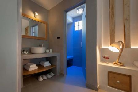 Neptune Luxury Suites - 49