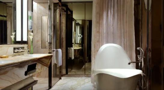 The Ritz-Carlton Shanghai, Pudong - 45