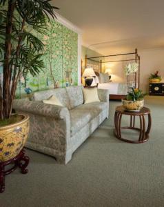 Santa Barbara Inn - 94