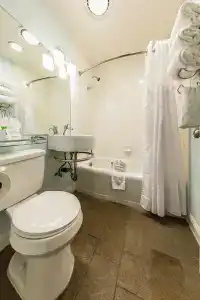 Kings Inn - 48