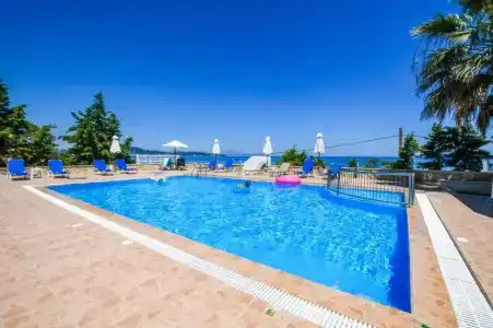 Nefeli Beach - living by the sea - 27