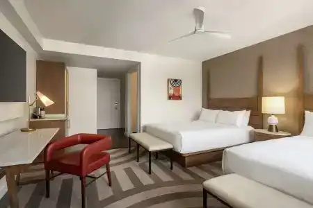 Hilton Cabana Miami Beach - 3
