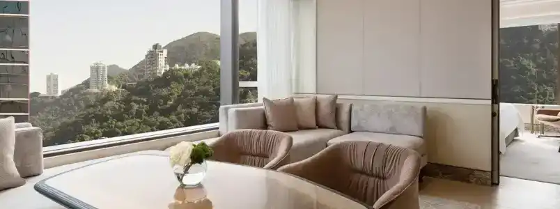 Island Shangri-La - 54