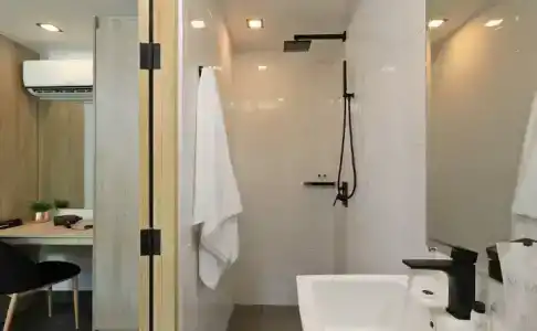 Utopia Naiharn - Sha Plus - 50