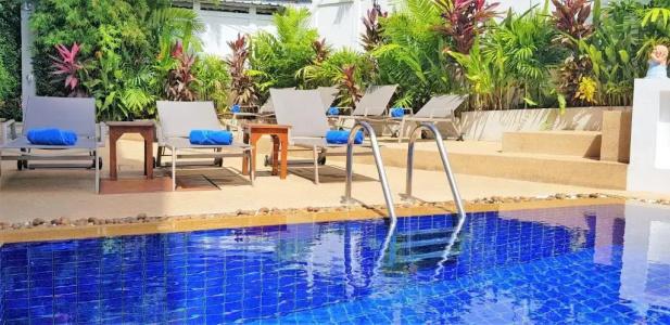 Karon Pool - 28