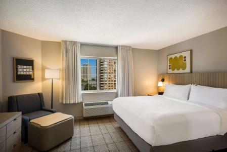 Sonesta Simply Suites Jersey City - 63