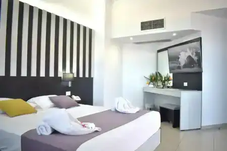 CHC Galini Sea View - 12