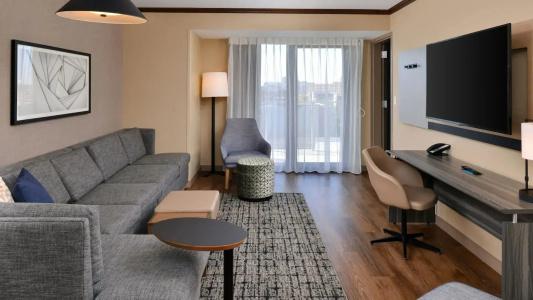 Hyatt Place Chicago Wicker Park - Brand New - 53