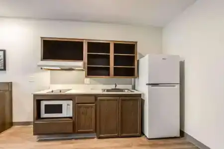 WoodSpring Suites Doral Miami Airport - 20