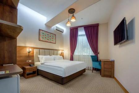 Corner Tashkent - 22