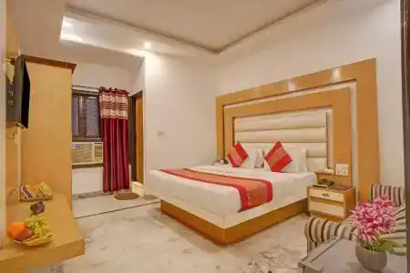 Hindustan- by Backpackers Heaven - 82