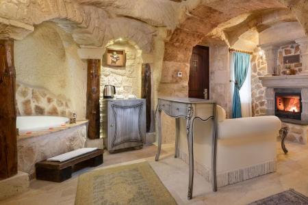 Elysion Cave Suites - 60