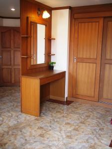 Navin Mansion 3 - 28