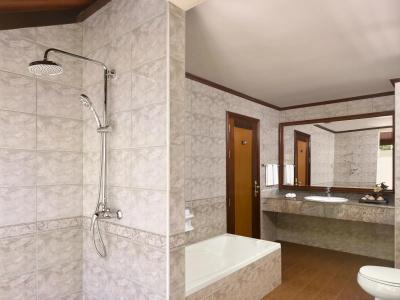Royal Island Premium All-Inclusive Resort at Baa Atoll Biosphere Reserve - 27