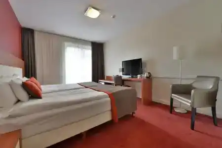 City Inn - 13