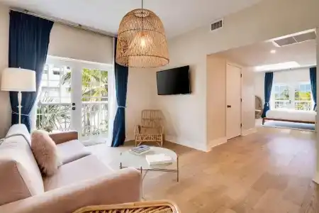The Savoy & Beach Club - 16