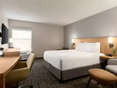 Hyatt Place Tucson Central - 29