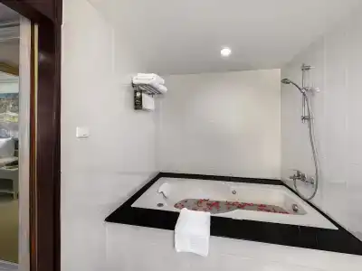Novotel Phuket Resort - Sha Plus - 61