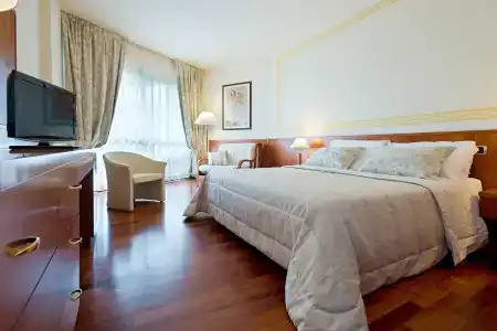 Savoy Beach & Thermal Spa - 2