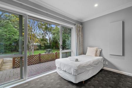 Christchurch Top 10 Holiday Park - 193