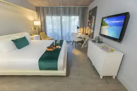 Riviera Suites - 31