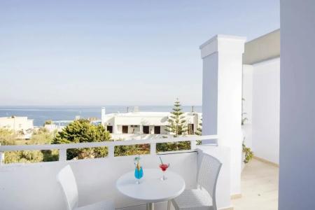 Blue Waves Suites & - 87