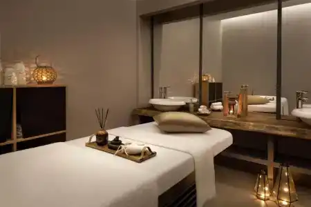 Sheraton Istanbul City Center - 45