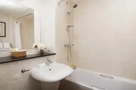 Copthorne Tara London Kensington - 45