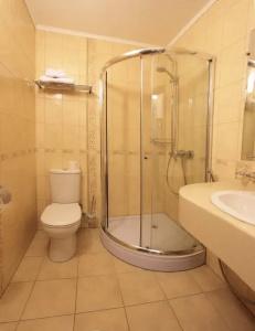 Петровский двор - 32