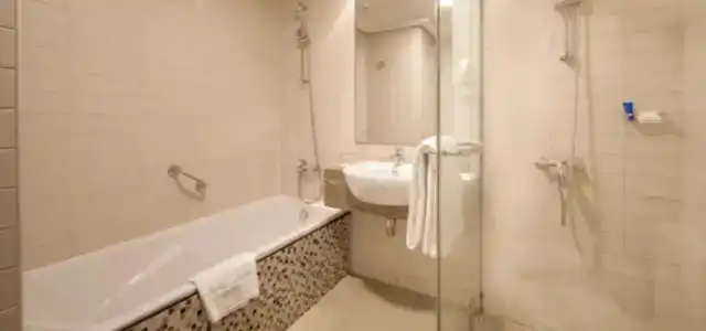 Oaks Liwa Heights Suites - 25