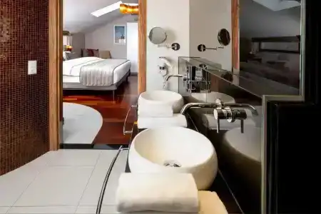 Metropolis Design - 69