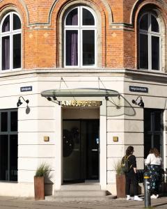 Andersen Boutique - 0