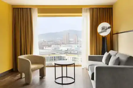Renaissance Zurich Tower - 66