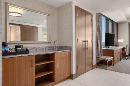 DoubleTree by Hilton - Mayo Clinic Area - 51