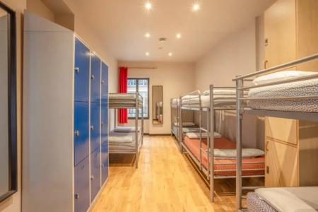 Villa Saint Exupery Beach Hostel - 56