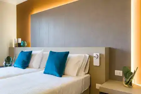 Seawaters & Medical Spa - 60