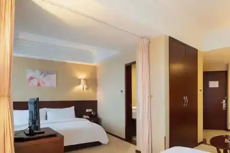 Ramada Shanghai Wujiaochang - 8